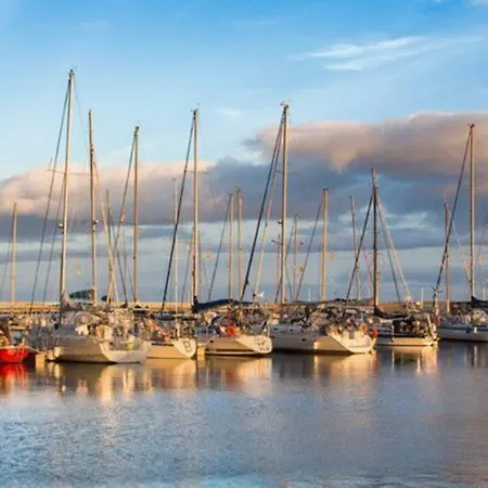 Mar&mar, Con Solarium Y Piscina *